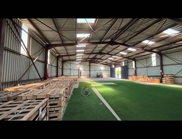 6,225M² WAREHOUSE FOR SALE IN CHLOORKOP